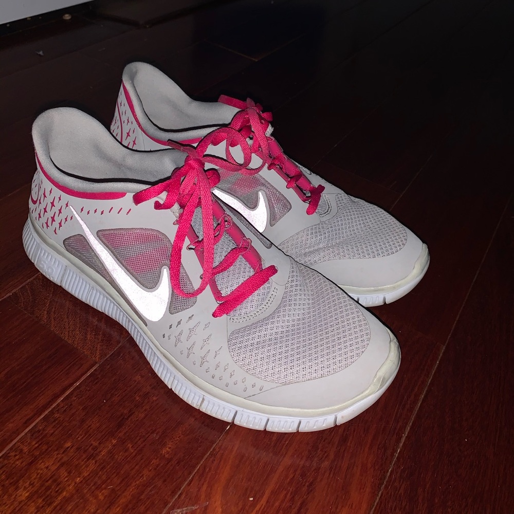 Nike Free Run 3 Gray & Pink Sneakers